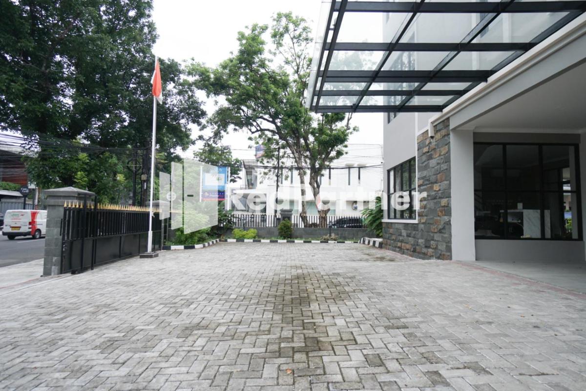 Roemah Tebet Mitra RedDoorz - Housity
