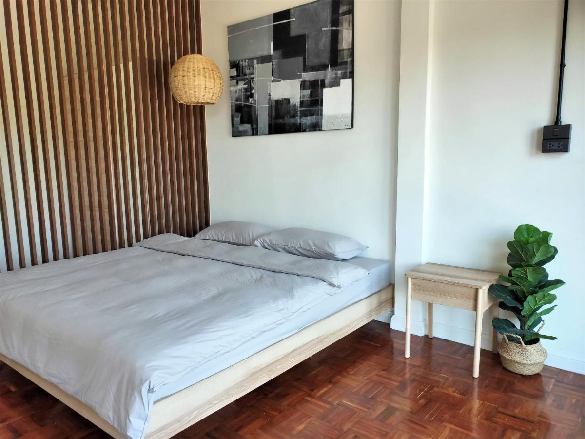 Private Cozy Townhouse Near Lanmuang Village - Housity