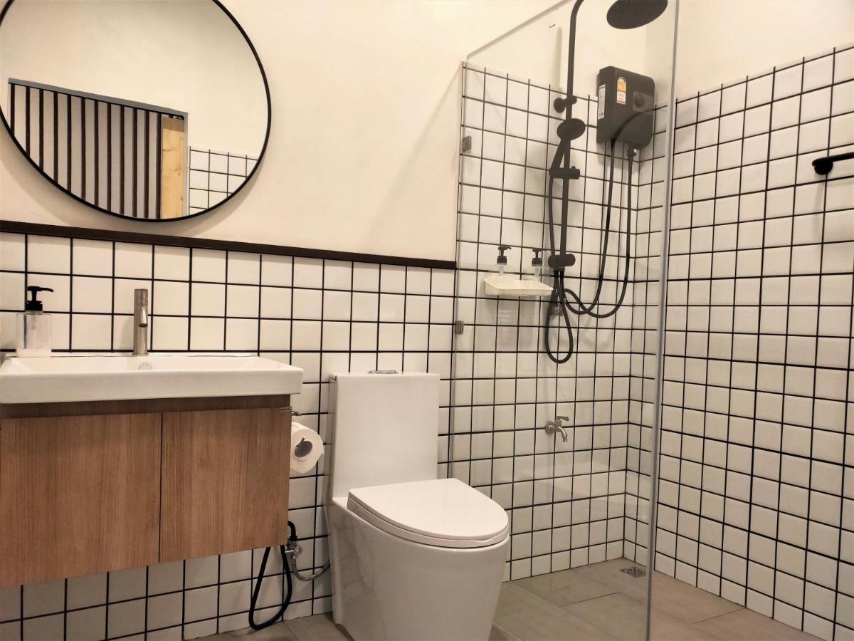 Private Cozy Townhouse Near Lanmuang Village - Housity
