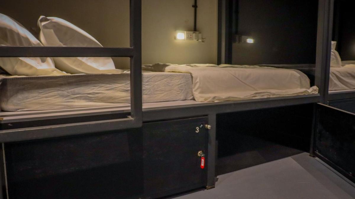 7 Wonders Hostel @ Boat Quay - Housity