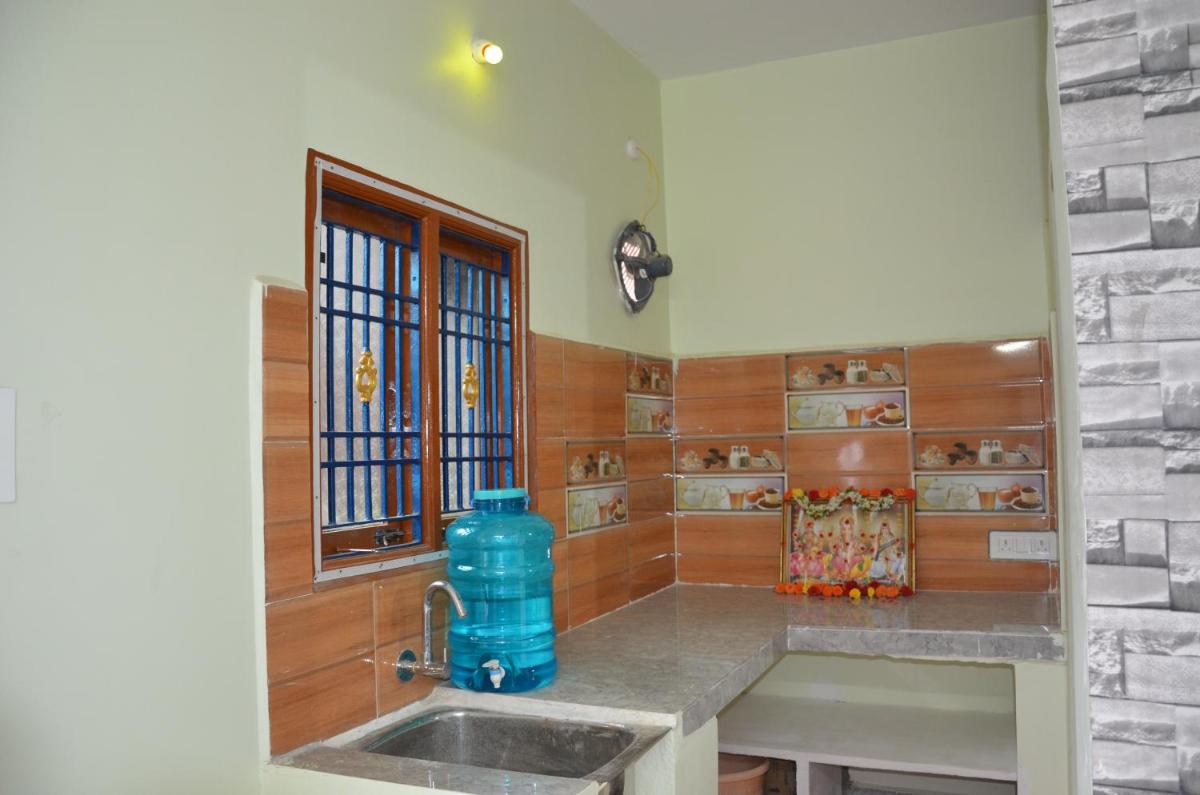 Manohars New Home - Housity
