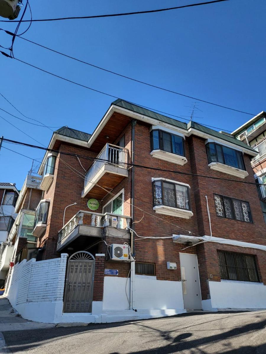 Aroha house for Foreign guests only - Housity