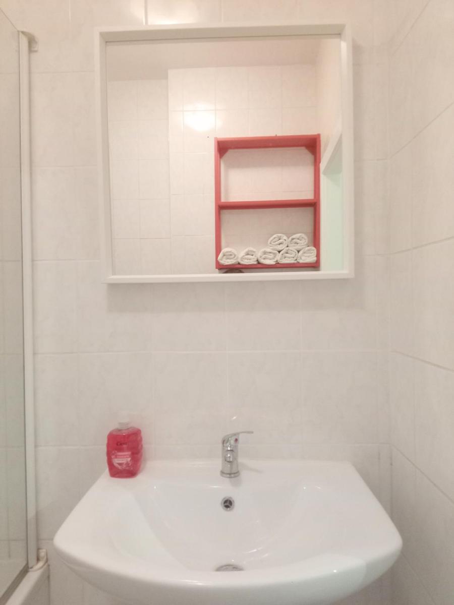 Suitetrails - Nr.1 Perfect 3 bedrooms Near To Main Train Station