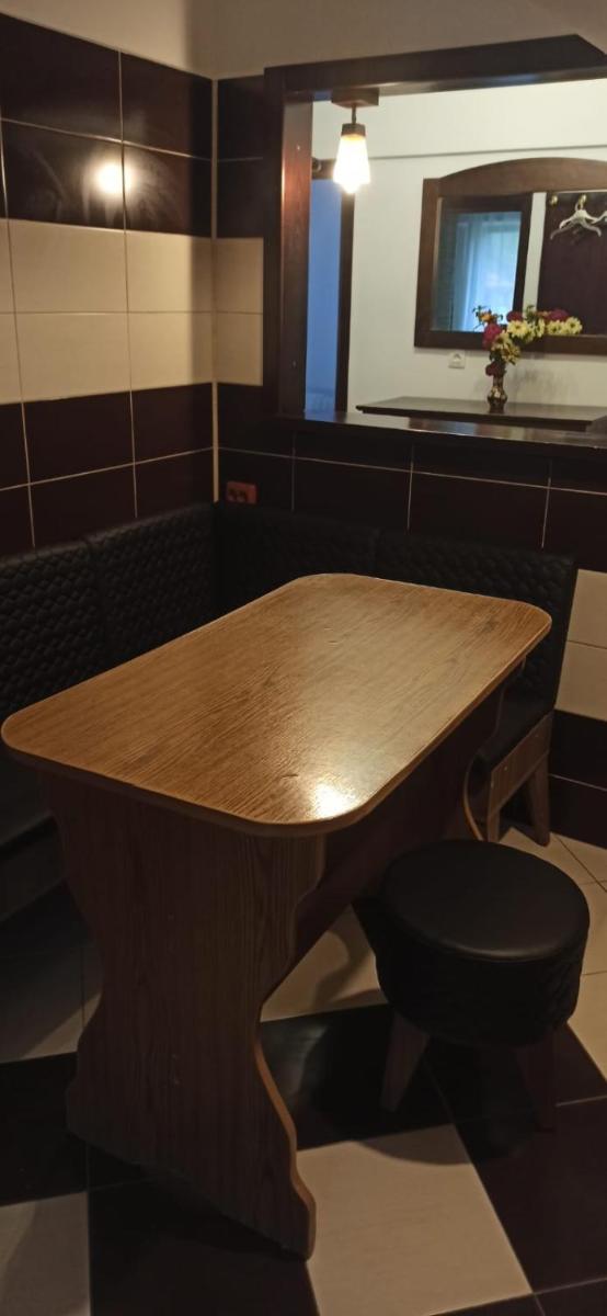 Apartament Slanic Moldova - Housity