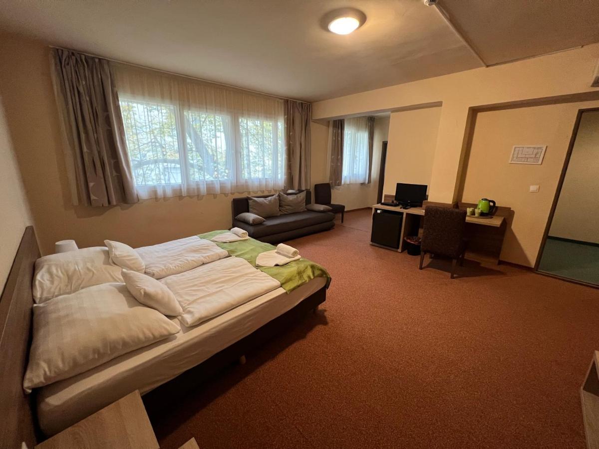 Centrooms Eger - Housity
