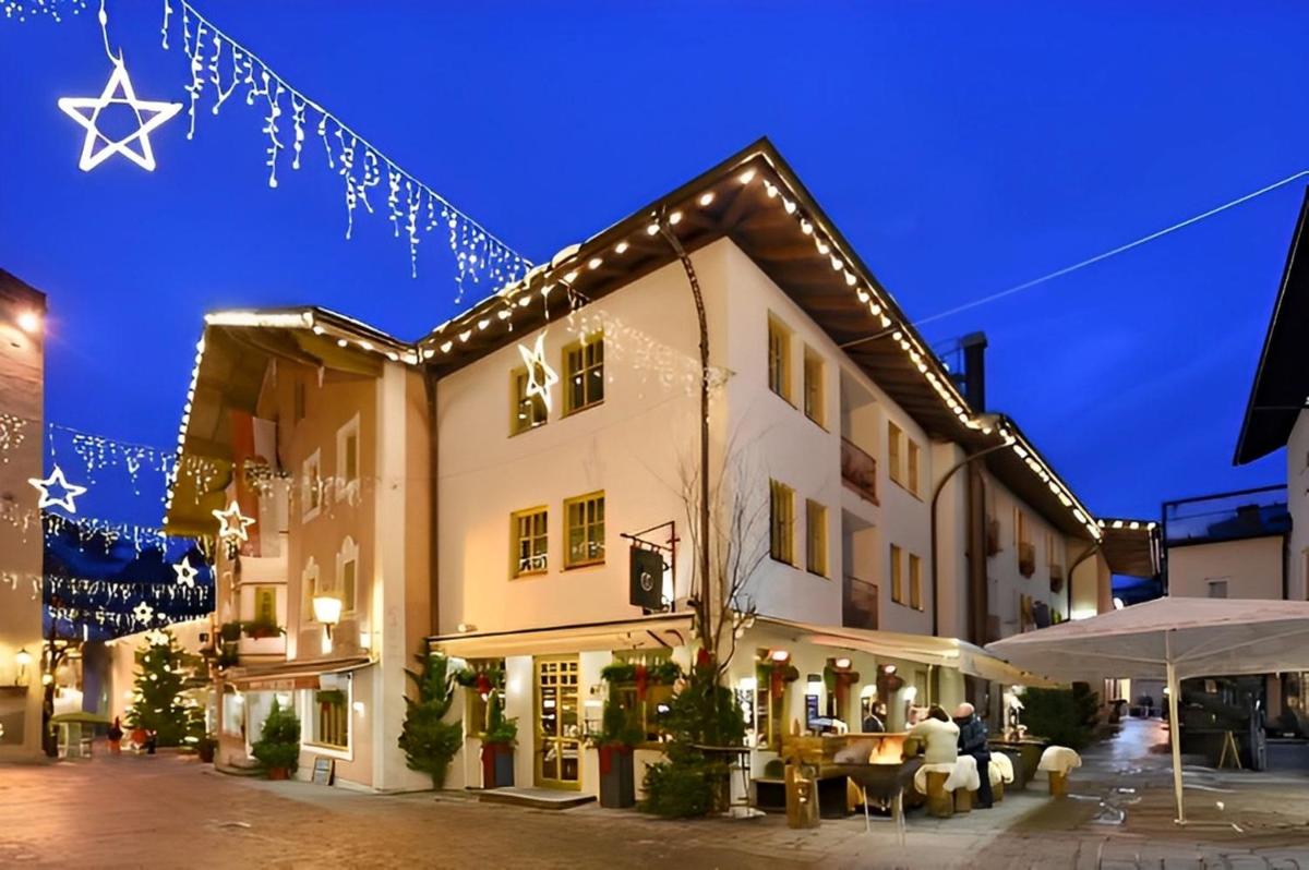 Suitetrails - Cella Central Historic Boutique Hotel