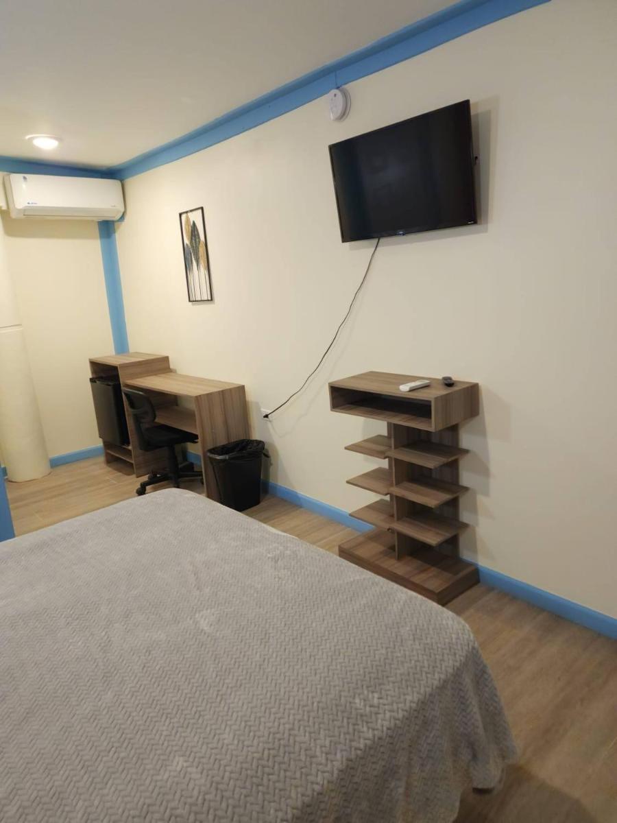 Room in Apartment - Pit Stop Hostel 1 studio - Housity