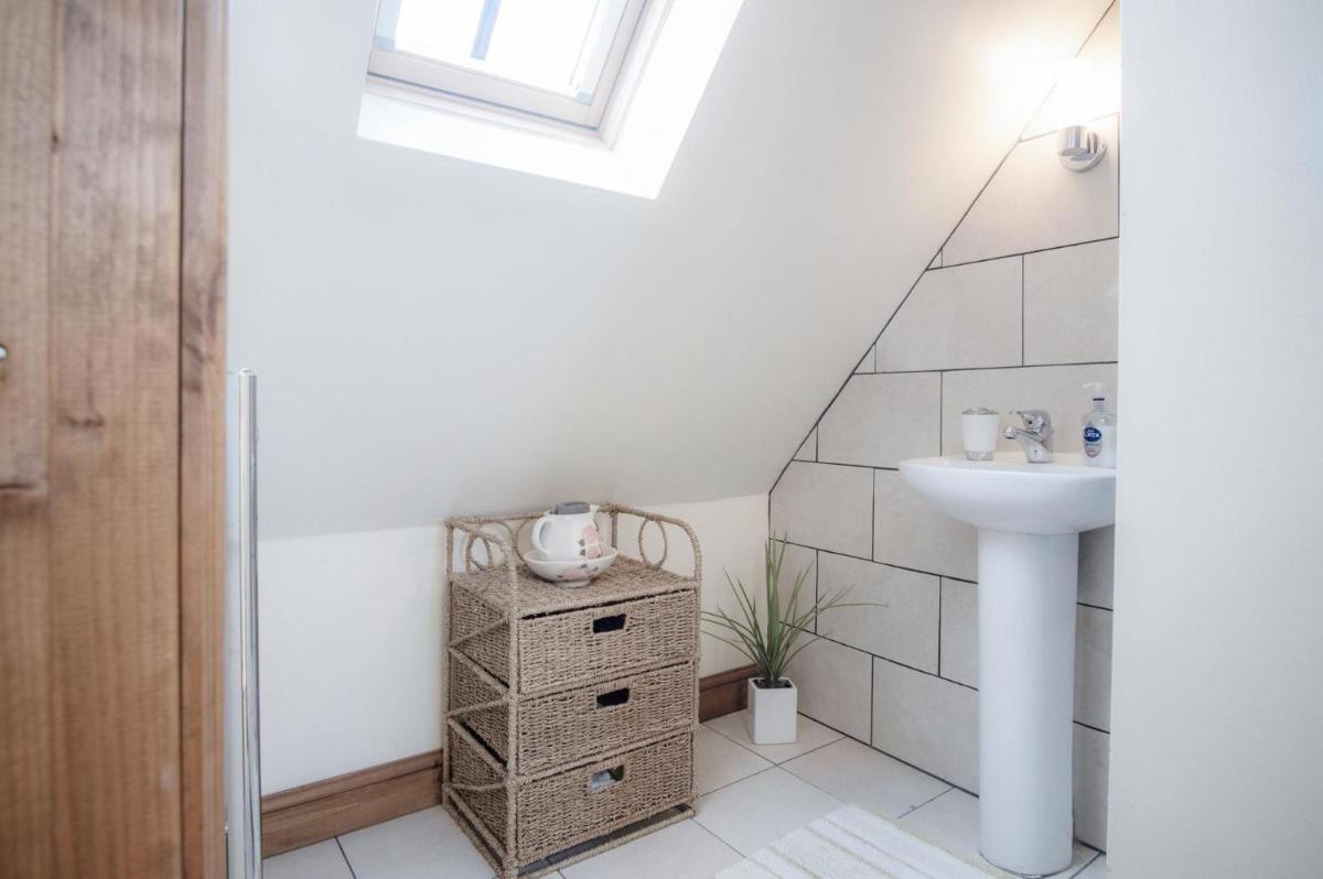 The Old School Cottage - 1 Bedroom - Rhossili - Housity