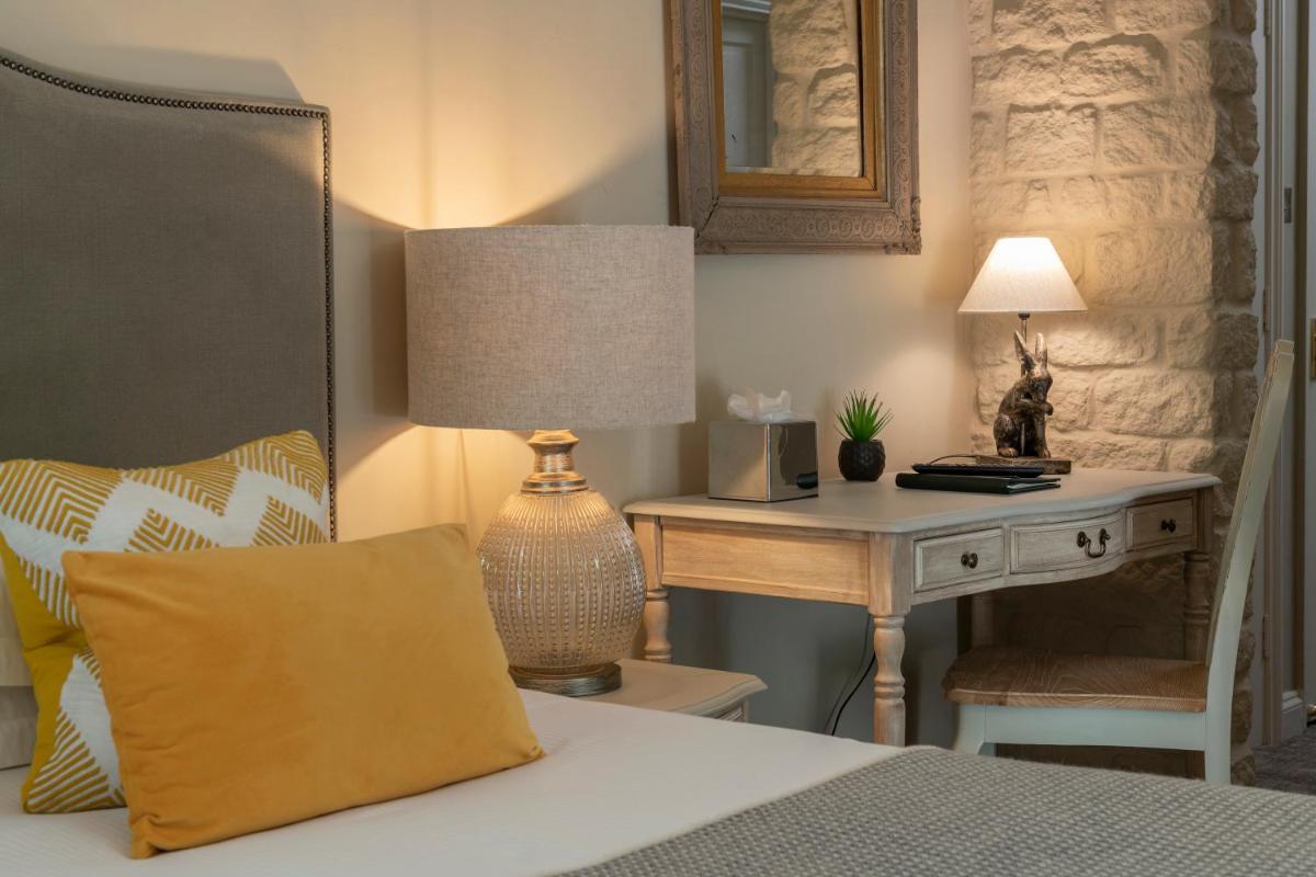 The Dial House - Housity