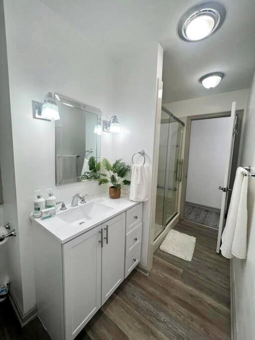 Casa hermosa, acogedora, todo es nuevo - Housity