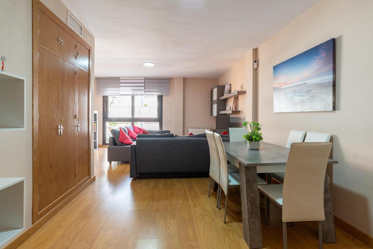 Apartamento Principe de Asturias Parking privado - Housity