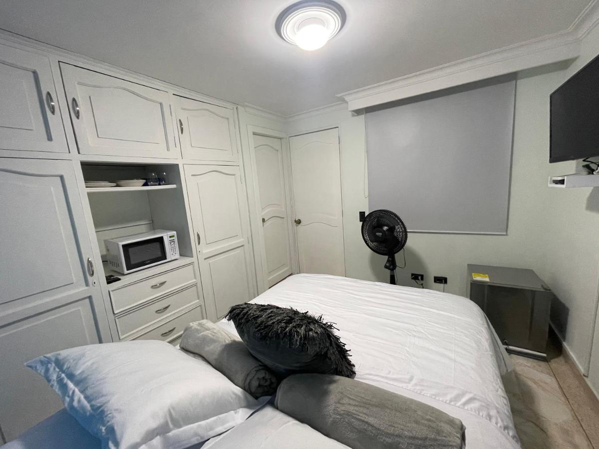Nuevo y Moderno Alojamiento Laureles, Habitación Privada - Housity