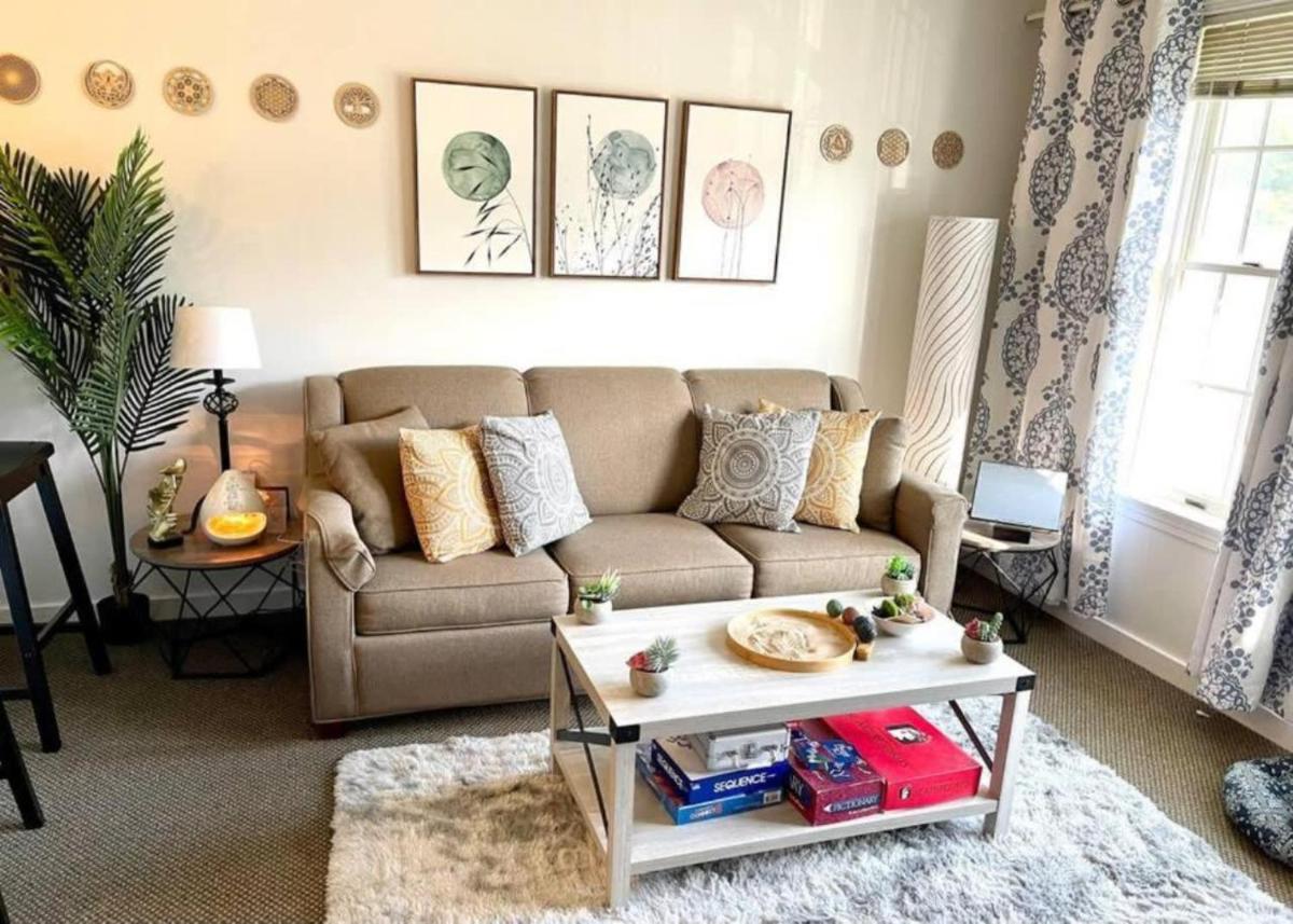 Gorgeous New Zen Suite Sleeps 4-Ski On Off Jiminy - Housity