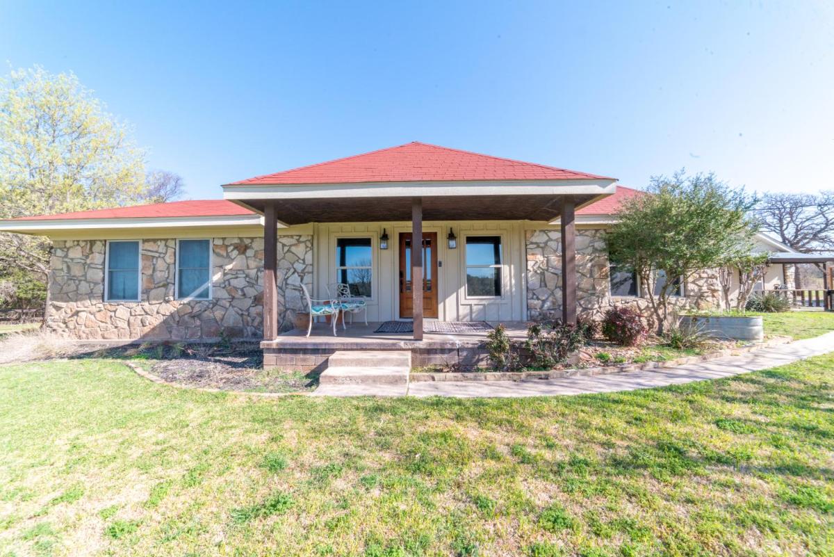 Queen and Duke Cottage - Housity