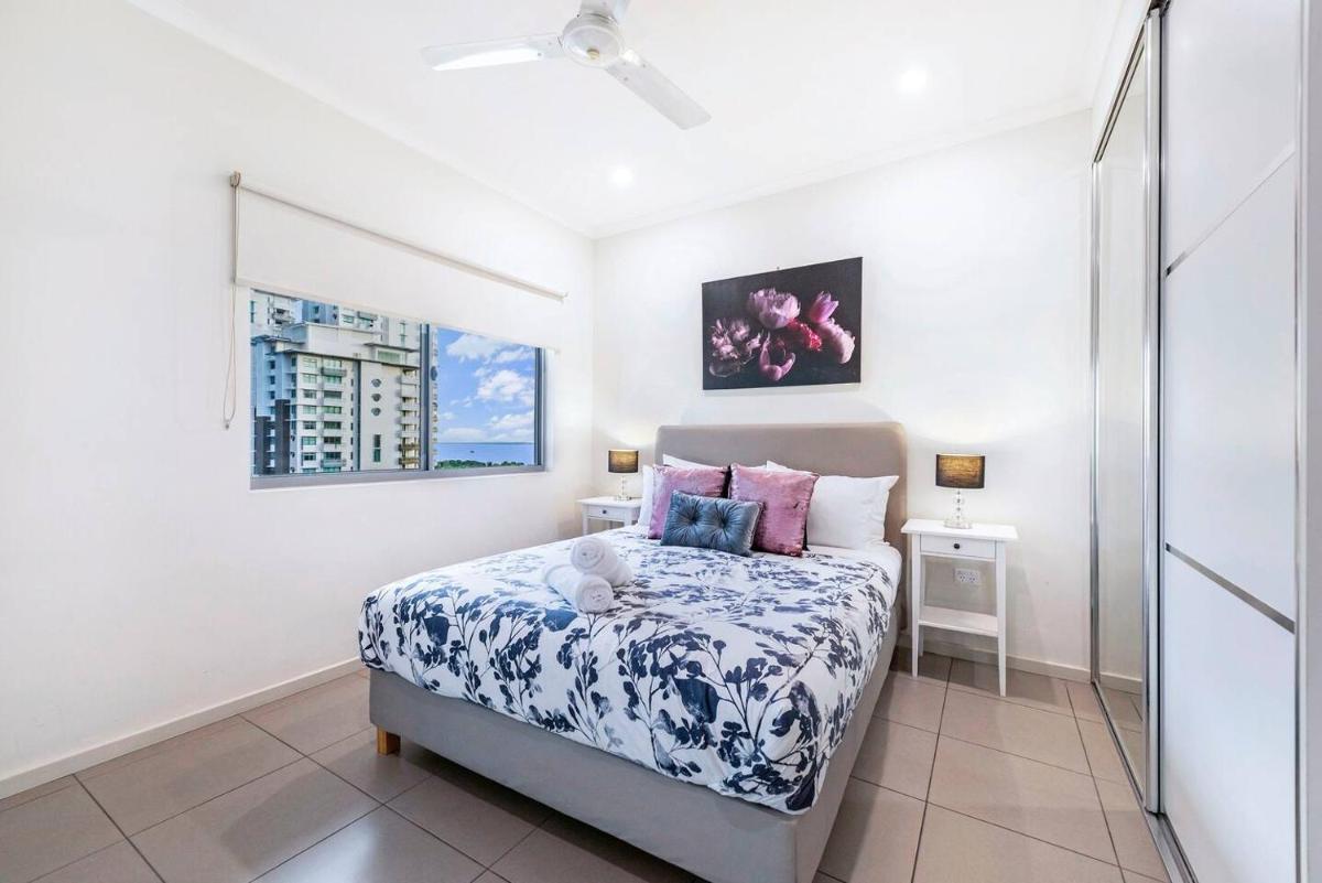 Your Keys to Larrakeyah Coastal Comfort with Pool - Housity