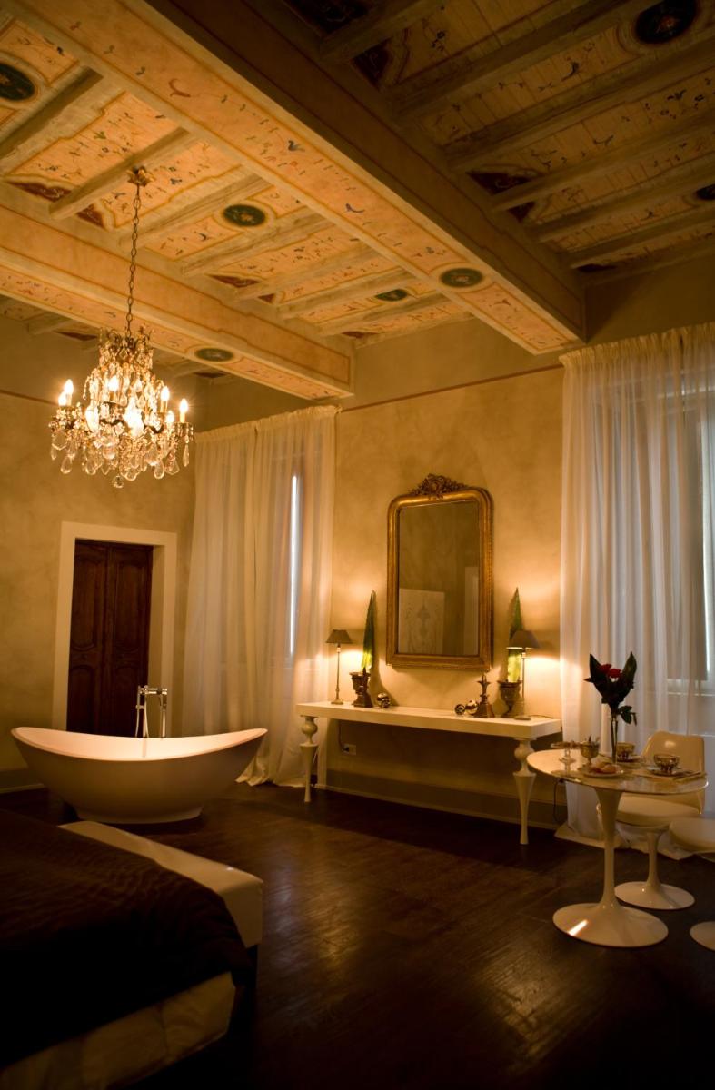 Palazzo Bontadosi Hotel & Spa - Housity