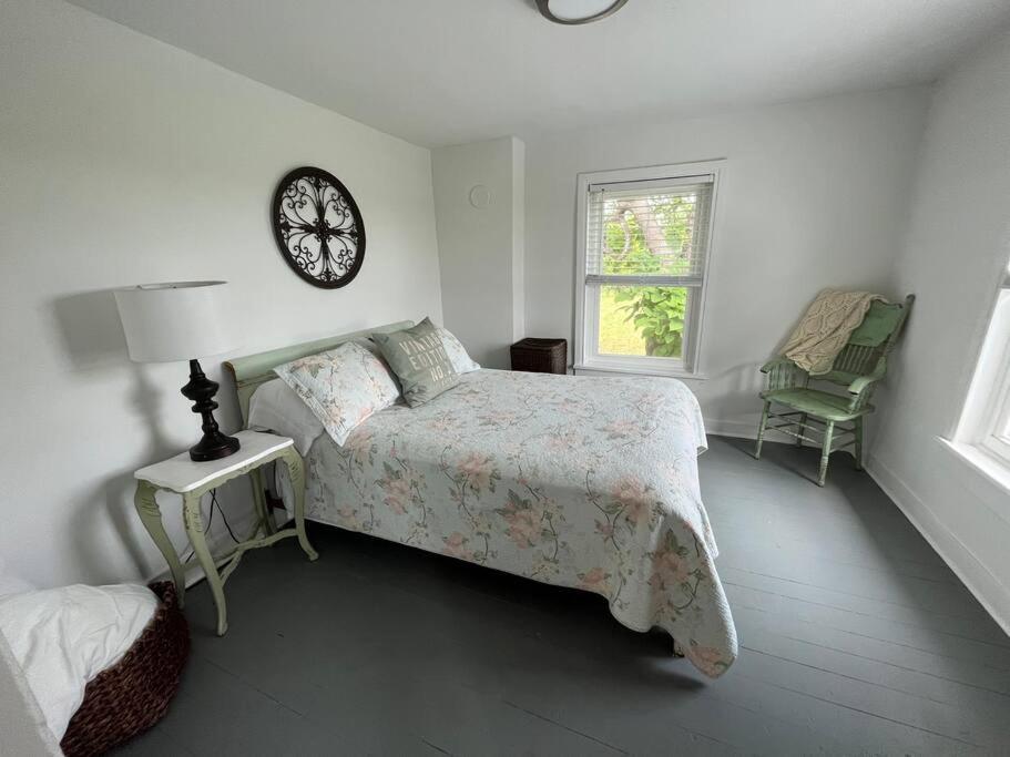 The Farmhouse on Schottie - Housity