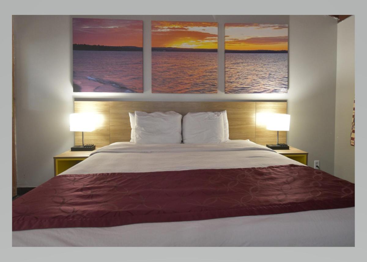 Days Inn by Wyndham West Allis/Milwaukee - Housity