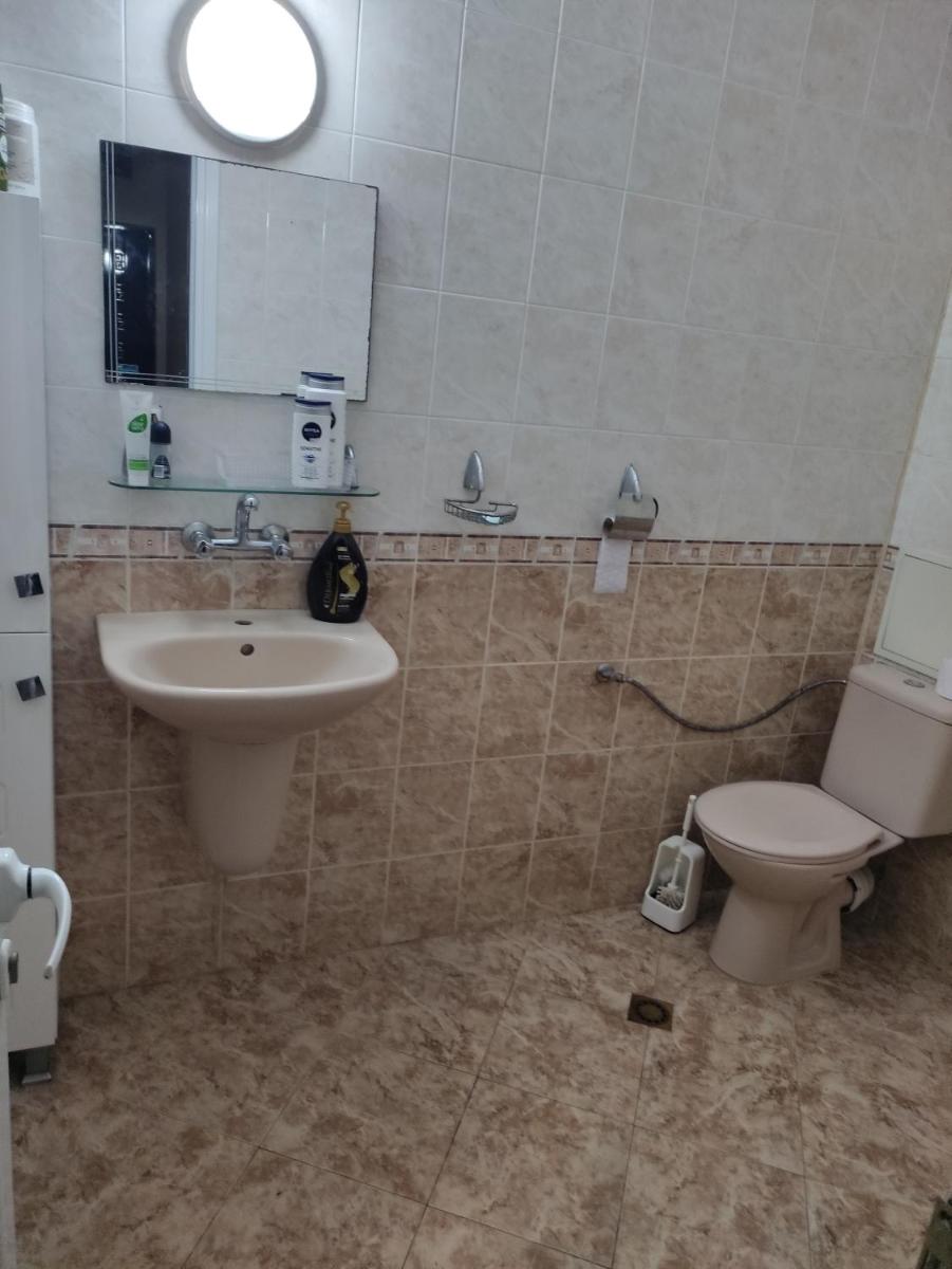 Стая за гости на гр.Бургас - Housity