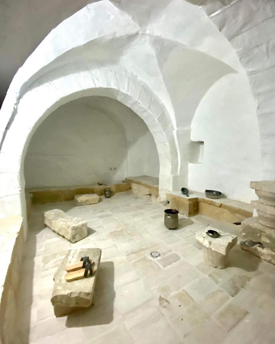 Dar Lekbira - Housity
