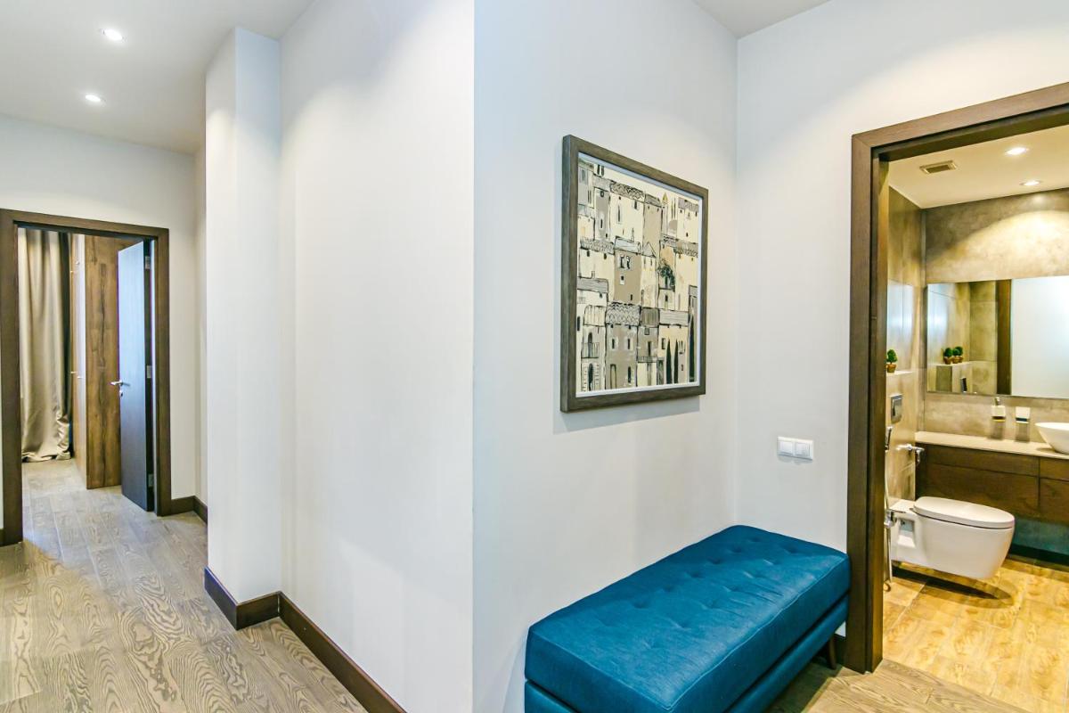 Baku Park View Luxury Home - Housity