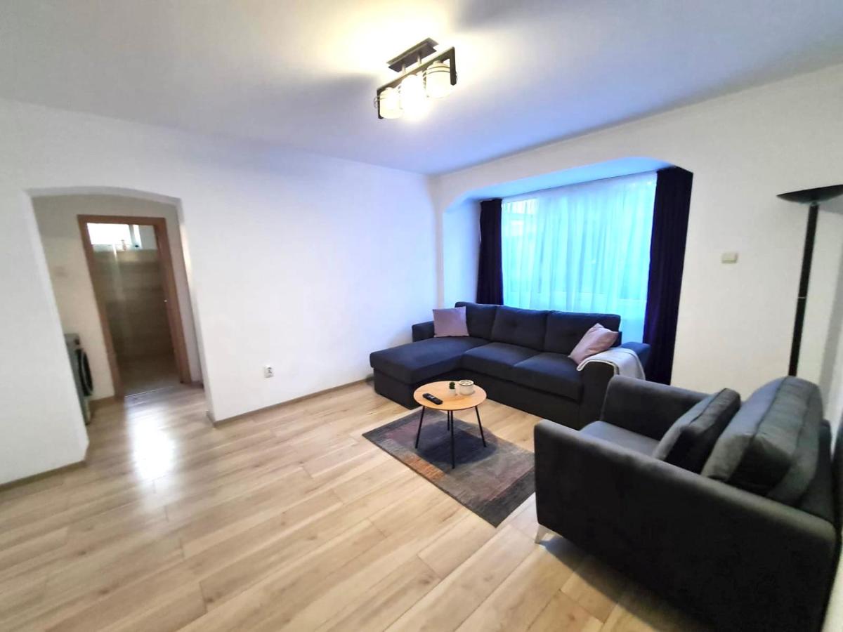 Star Apartments - Housity