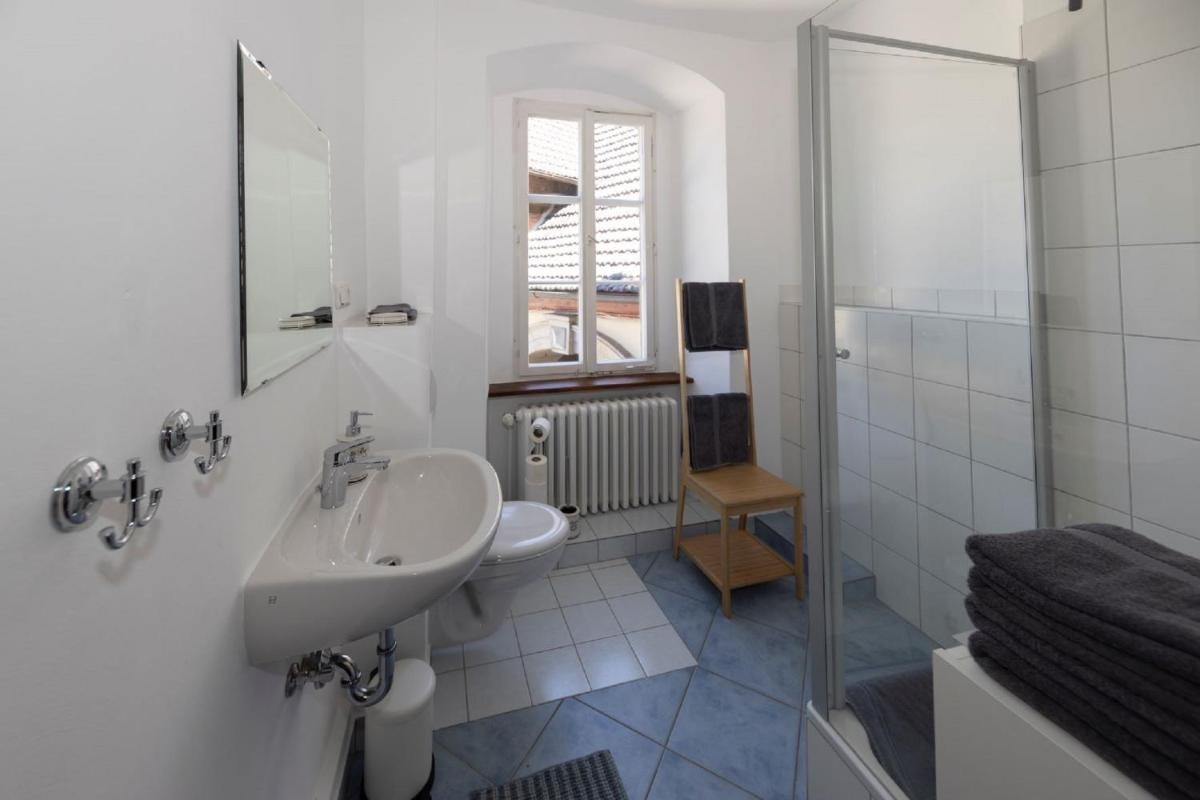 Gutsverwaltung Schloss Eyrichshof - Housity
