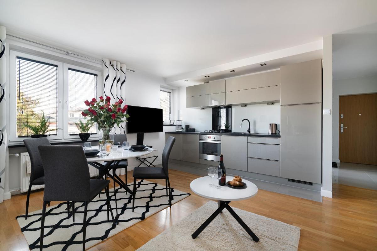 EASY RENT Apartments - RAYSKIEGO - Housity