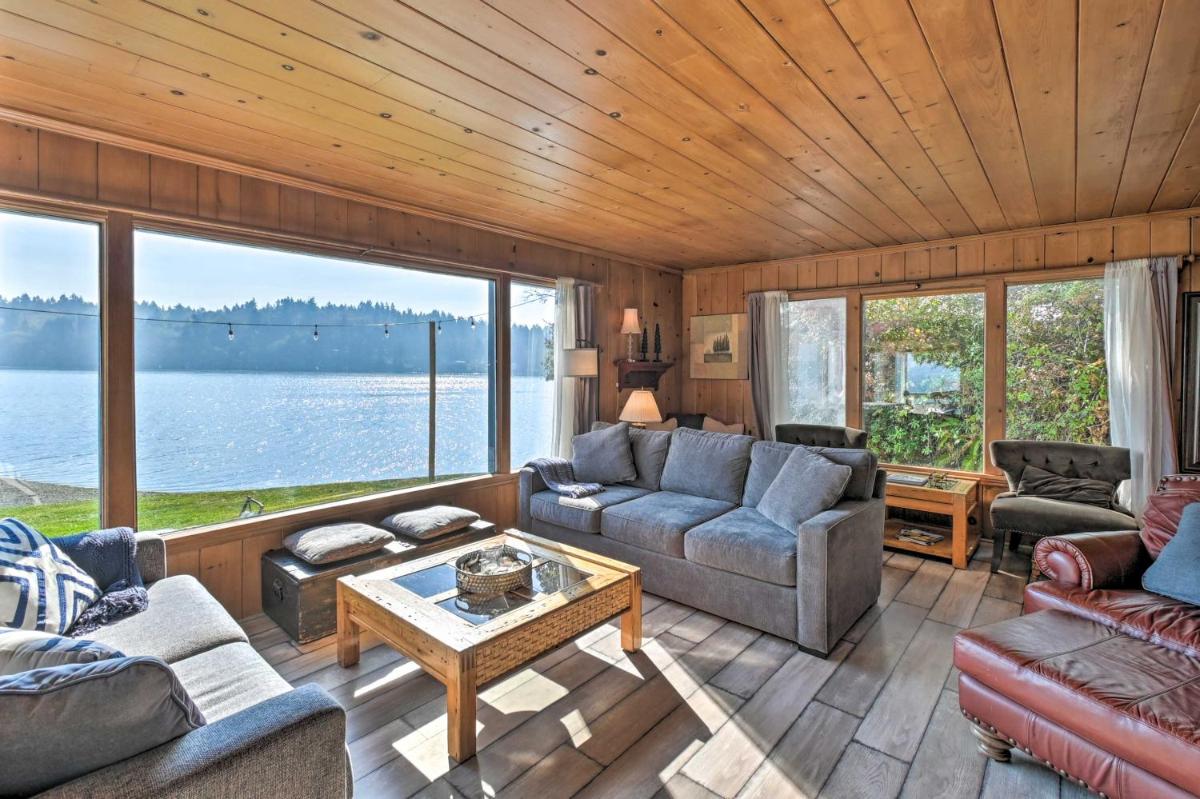 Waterfront Olympia Home with Private Beach and Kayaks! - Housity