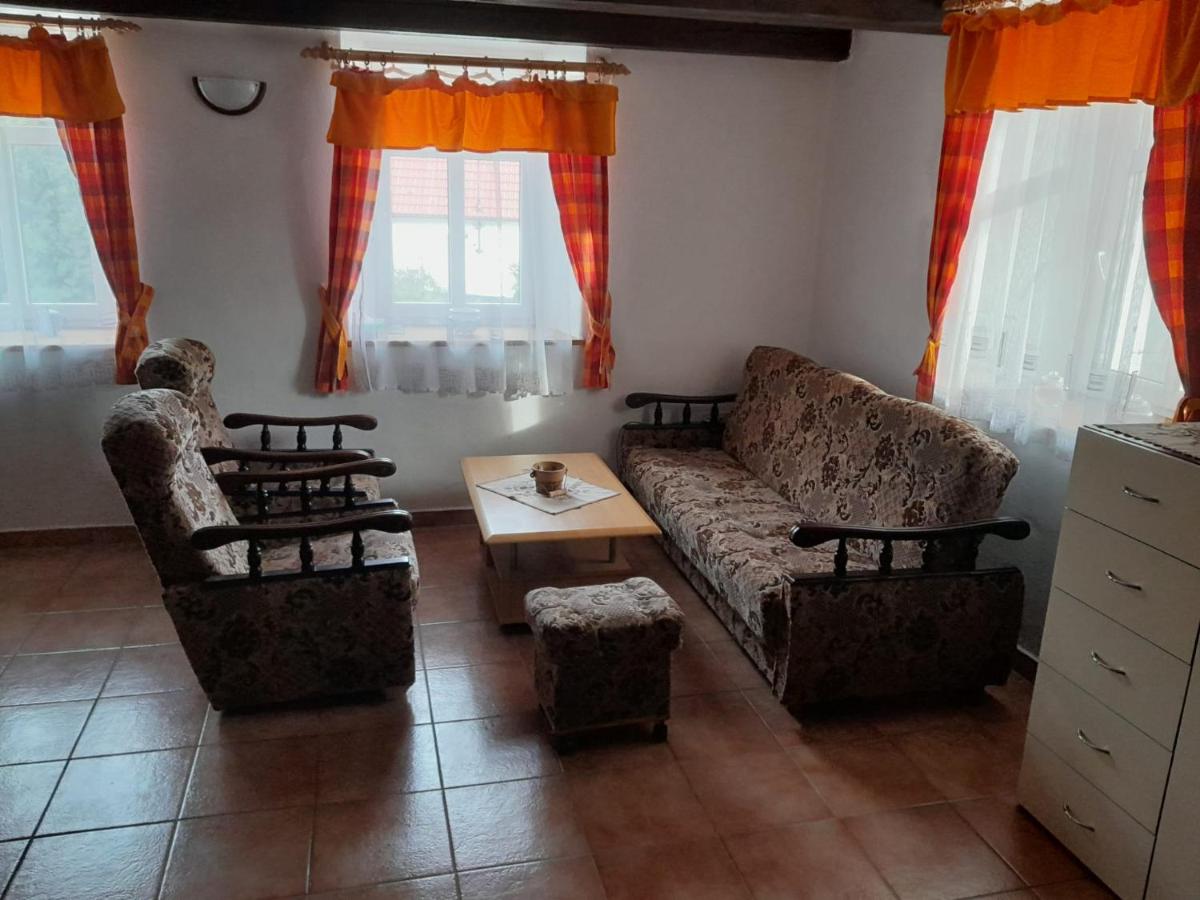 U dvou Pacek - Housity