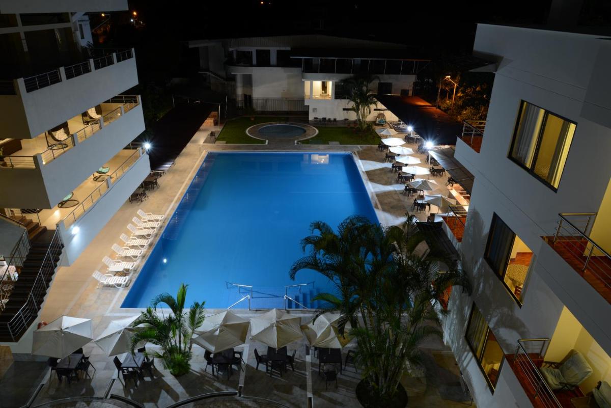 Casablanca Hotel - Housity