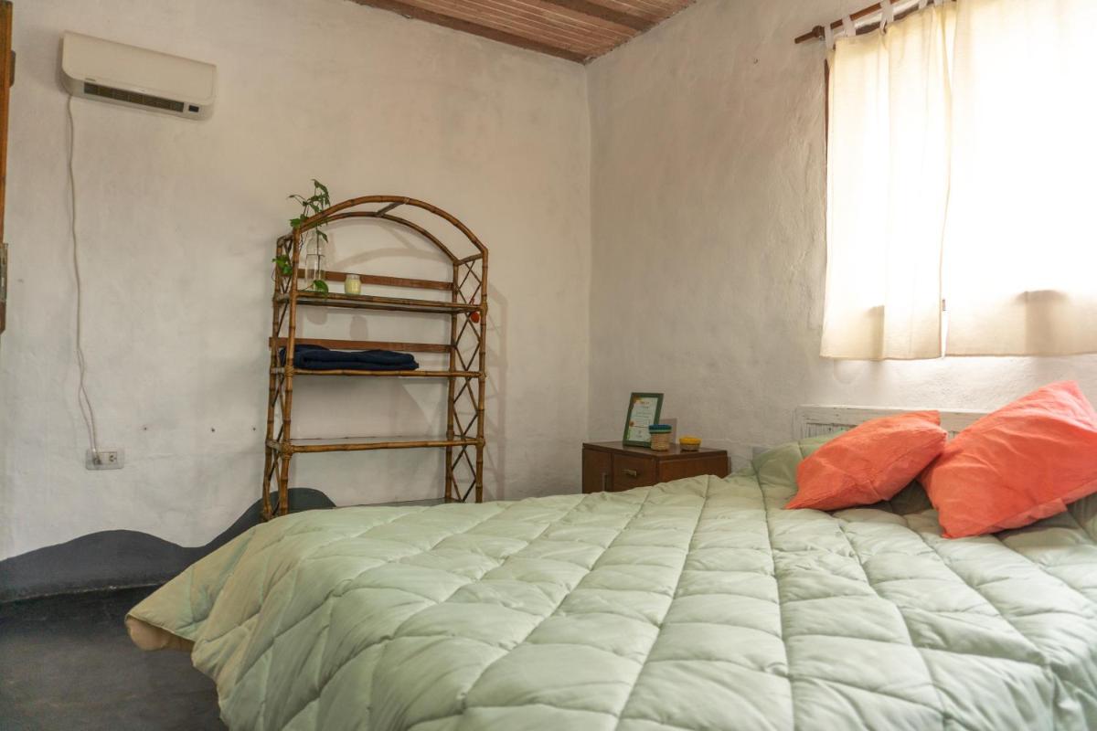 Suitetrails - Casita Alpiste Comiste Bed and Breakfast LIBRE DE GLUTEN Y A BASE DE PLANTAS