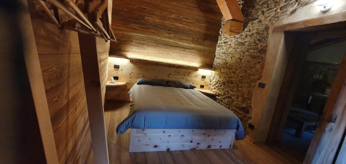 Casa Vacanza I Foresti Ex Scuola - Housity