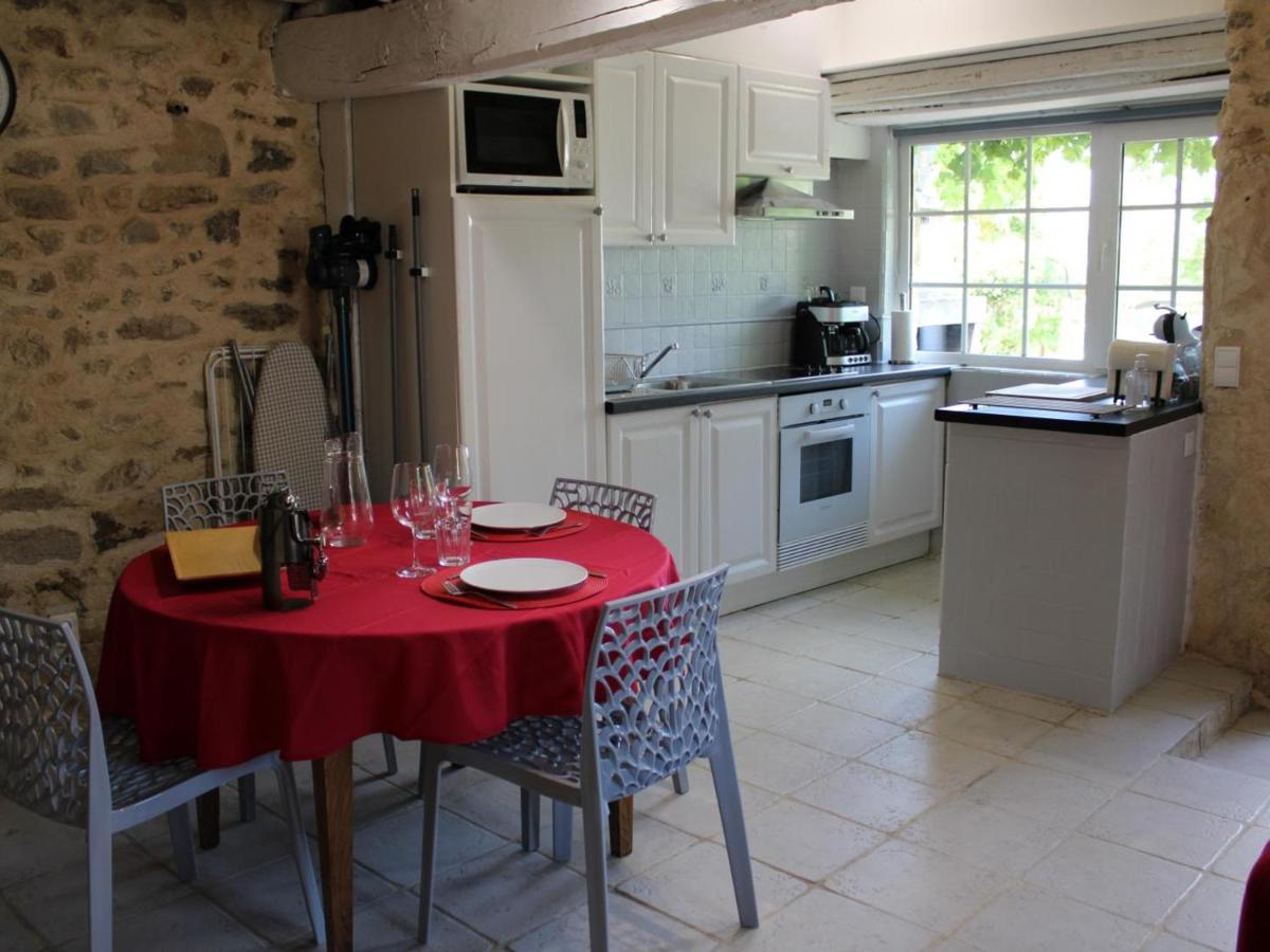 Gîte Brossac, 2 pièces, 2 personnes - FR-1-653-20 - Housity