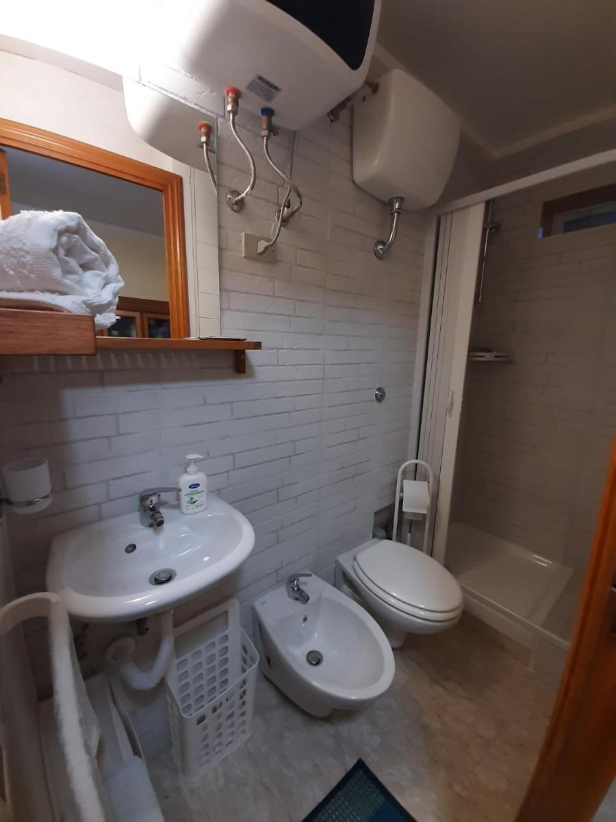 HOLIDAY HOUSE NEL CUORE DI BARI - Housity