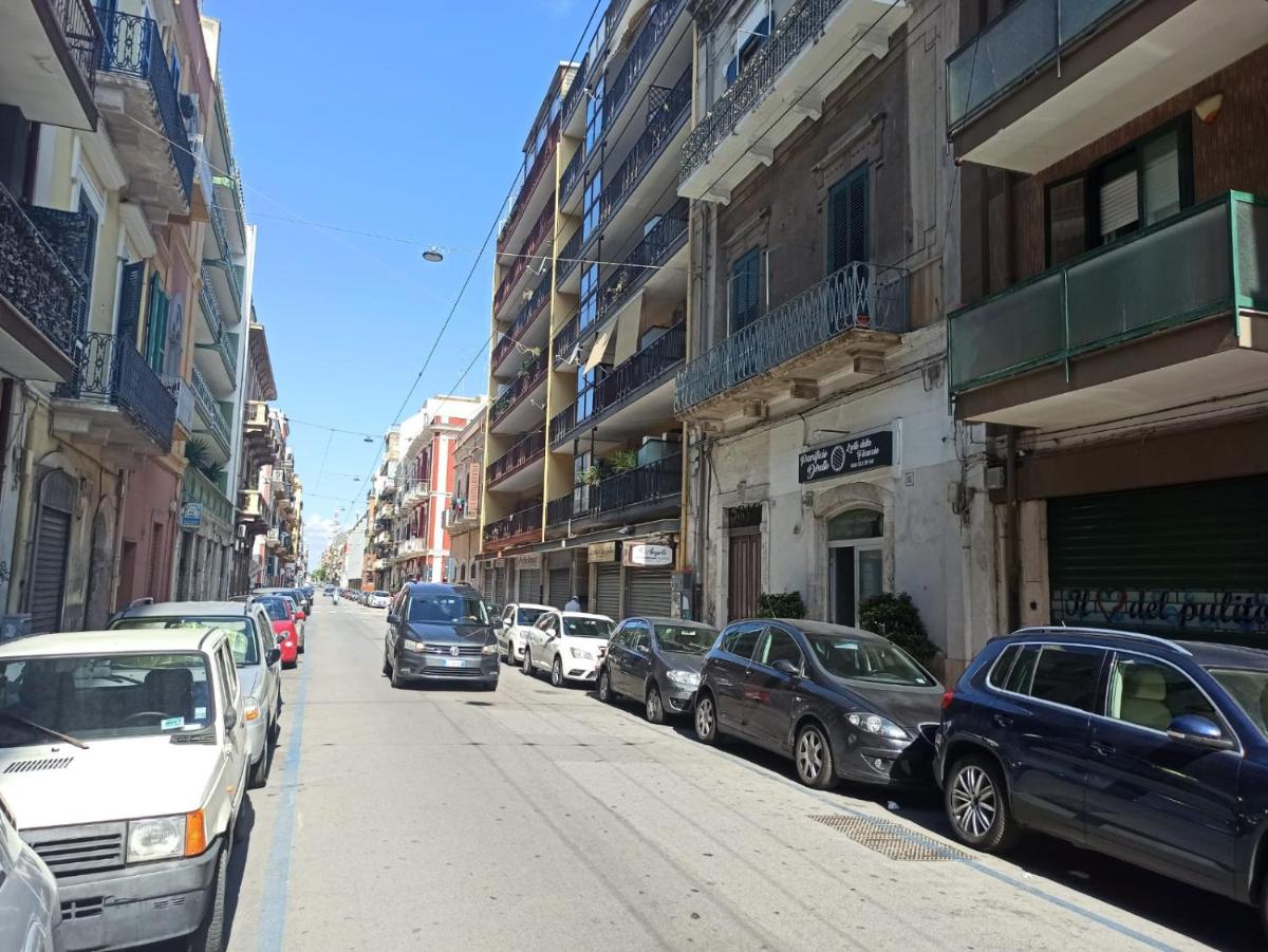 HOLIDAY HOUSE NEL CUORE DI BARI - Housity