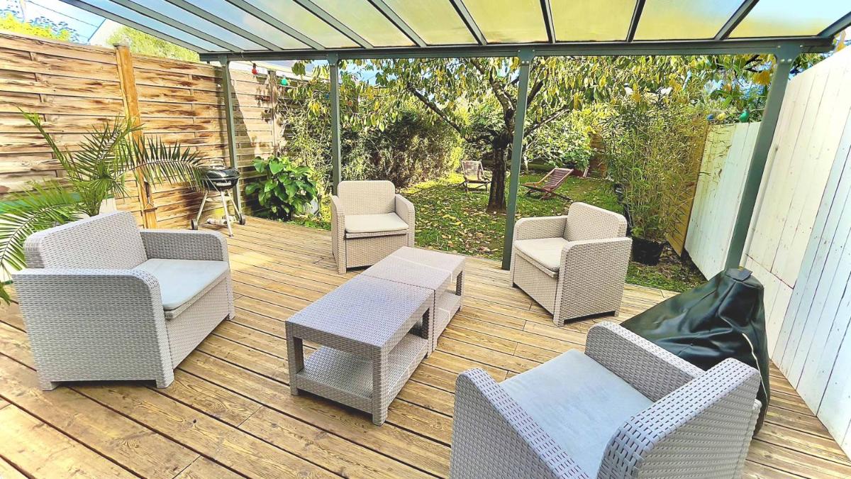 Location maison Jardin Gîte Angers Les Ponts de Cé - Housity