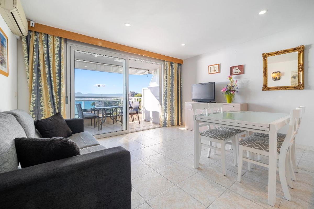 Hauzify I Apartament Gavina - Housity