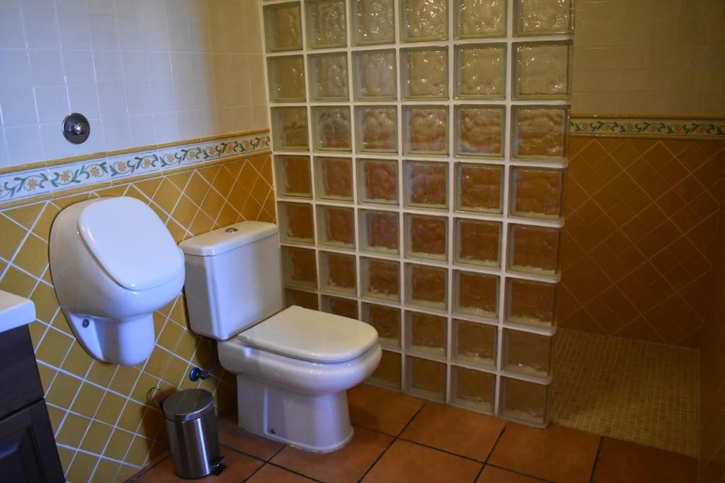 Suitetrails - Vivienda con piscina, gimnasio y cocina campera