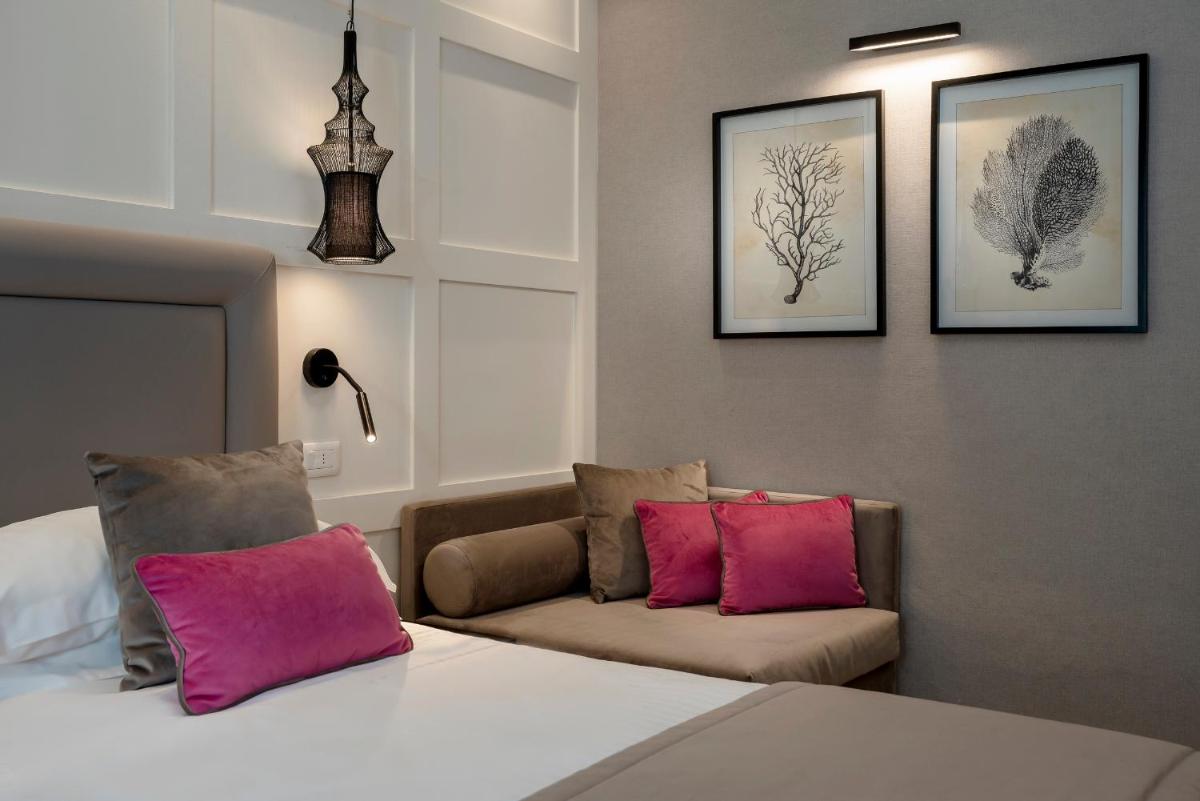Hotel Lungomare - Housity