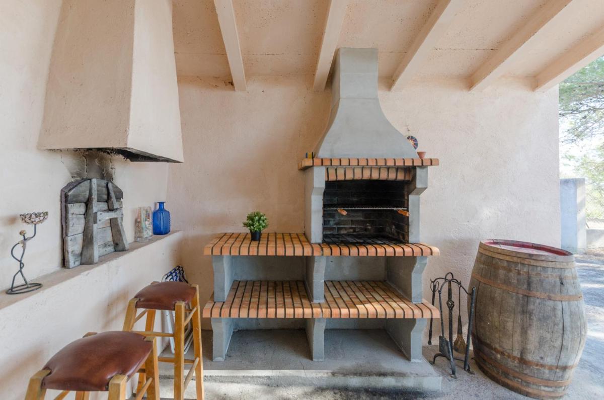 YourHouse Llampi, quiet villa in the countryside with private pool - Housity