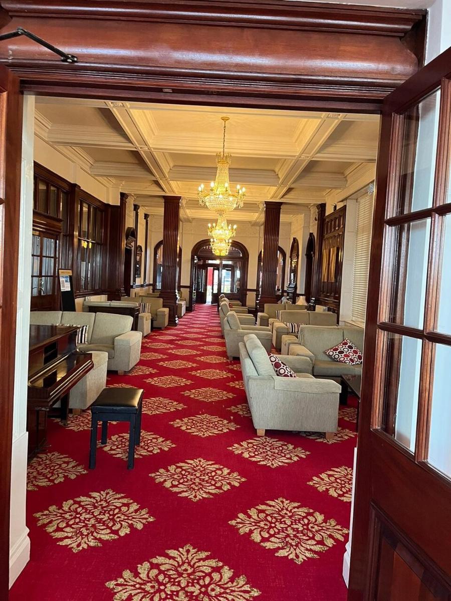 Hotel Victoria - Housity
