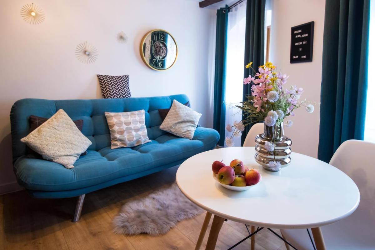 Mystery Box Apartament incantator - Housity