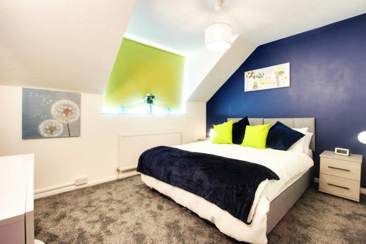 Welshside - Modern One Bedroom House, Welsh Harp, NW London By MDPS - Housity