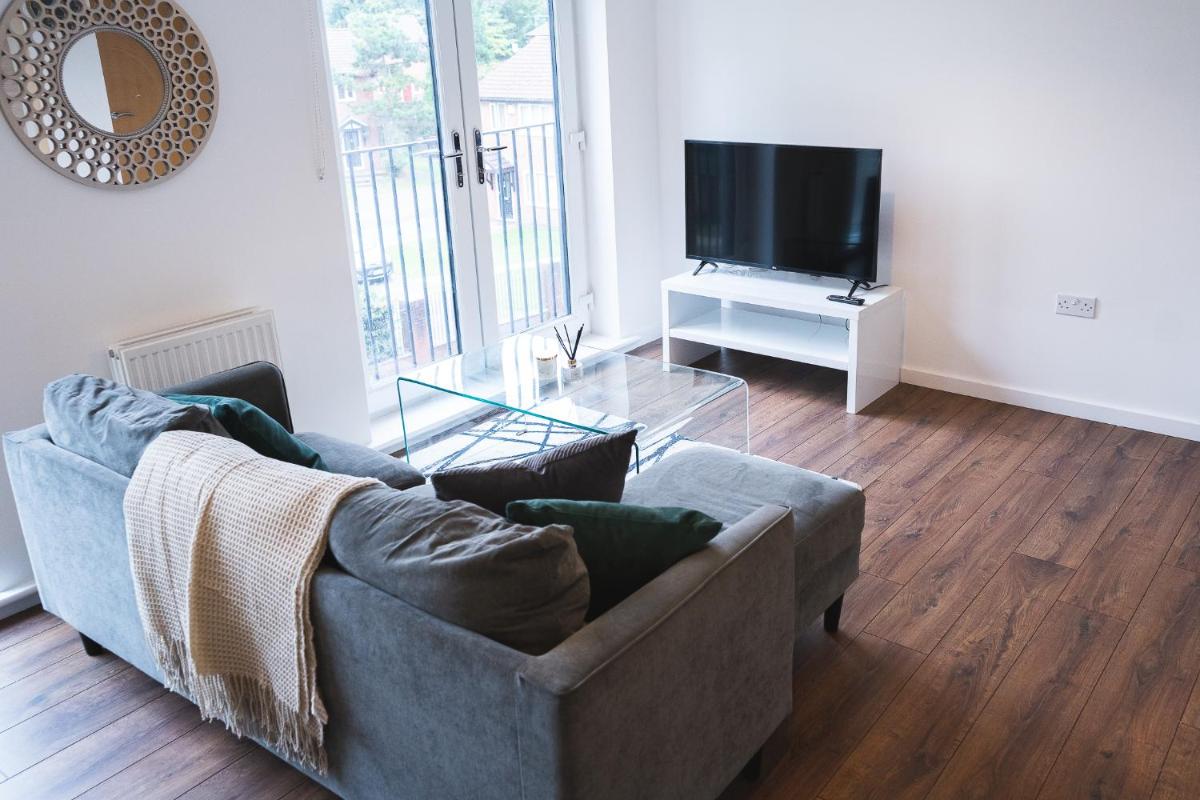 City Centre 2-Bed - New - Free Wi-Fi - Central - Housity