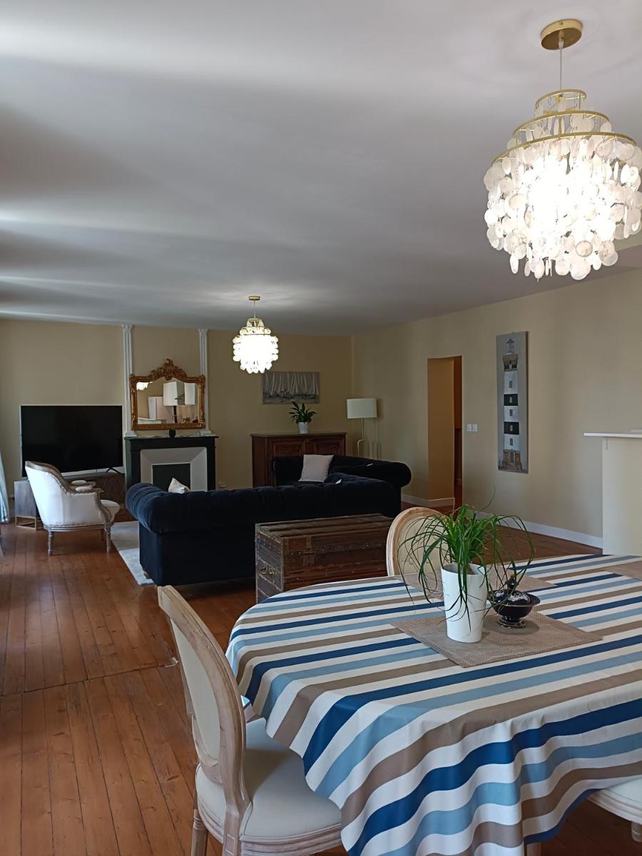 Duc de Bretagne Luxury Apparthotel - Housity