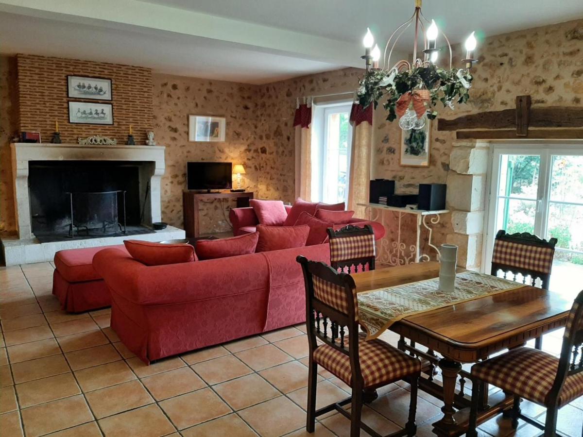 Suitetrails - Gîte Vitrac-Saint-Vincent, 4 pièces, 6 personnes - FR-1-653-132
