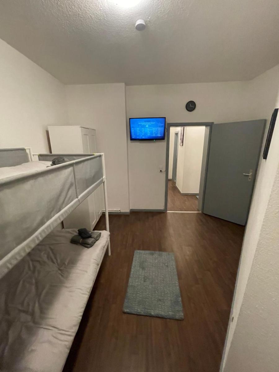 Schöne moderne Monteurs/Ferienwohnung - Housity