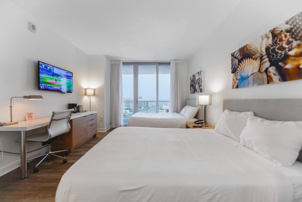 Suitetrails - Wonderful Studio @Beachwalk with Great Views&Pool