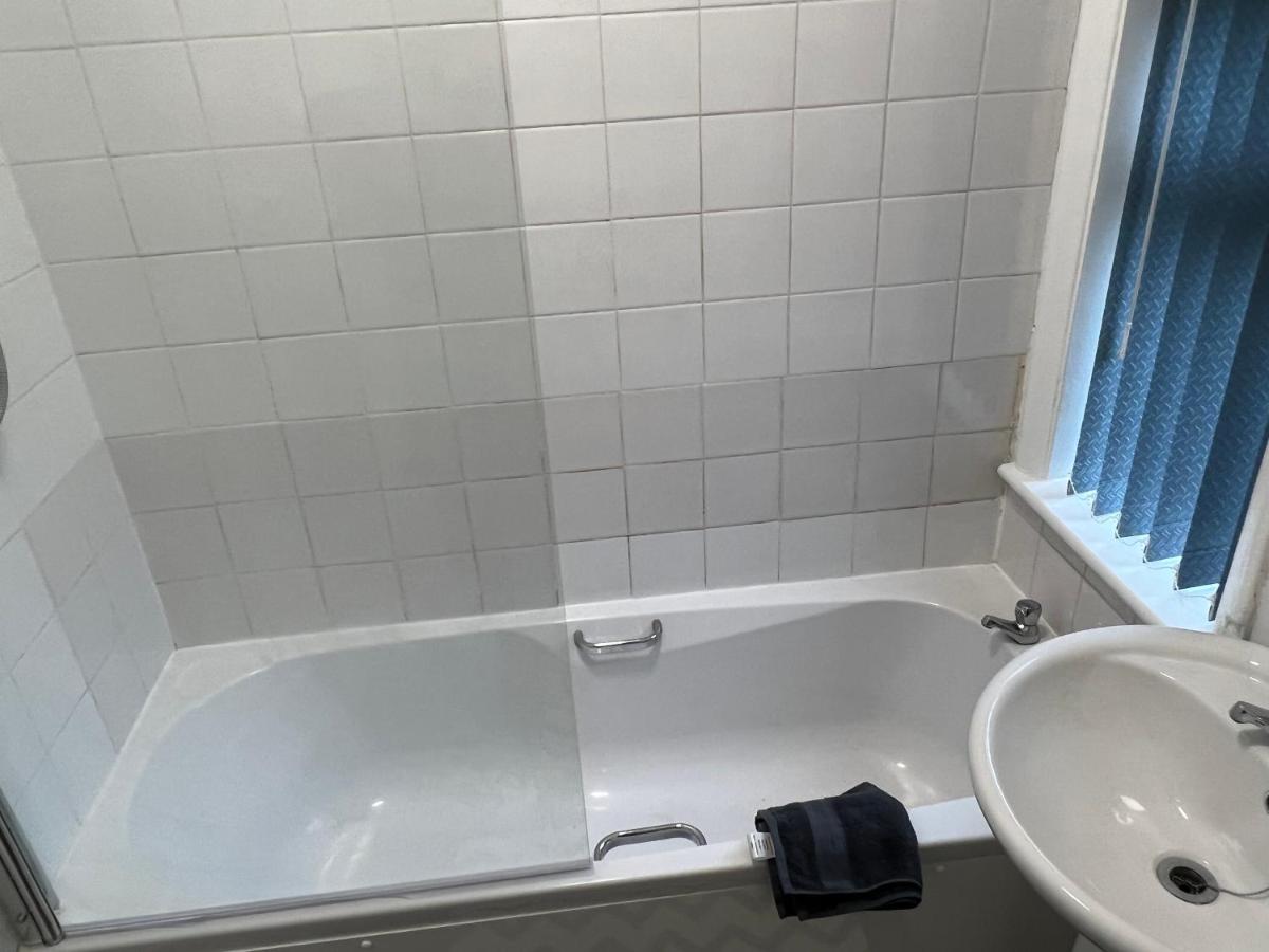 Ozzy hi - Housity